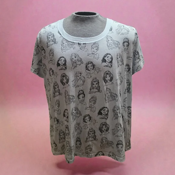 Gray Disney Princess T-shirt Size 2X - Picture 1 of 4